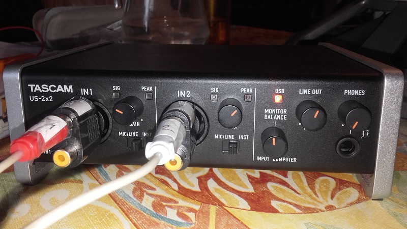 Entrées sur la TASCAM US-2X2